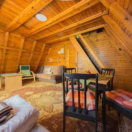 Lodge Retro Karlow - Brda
